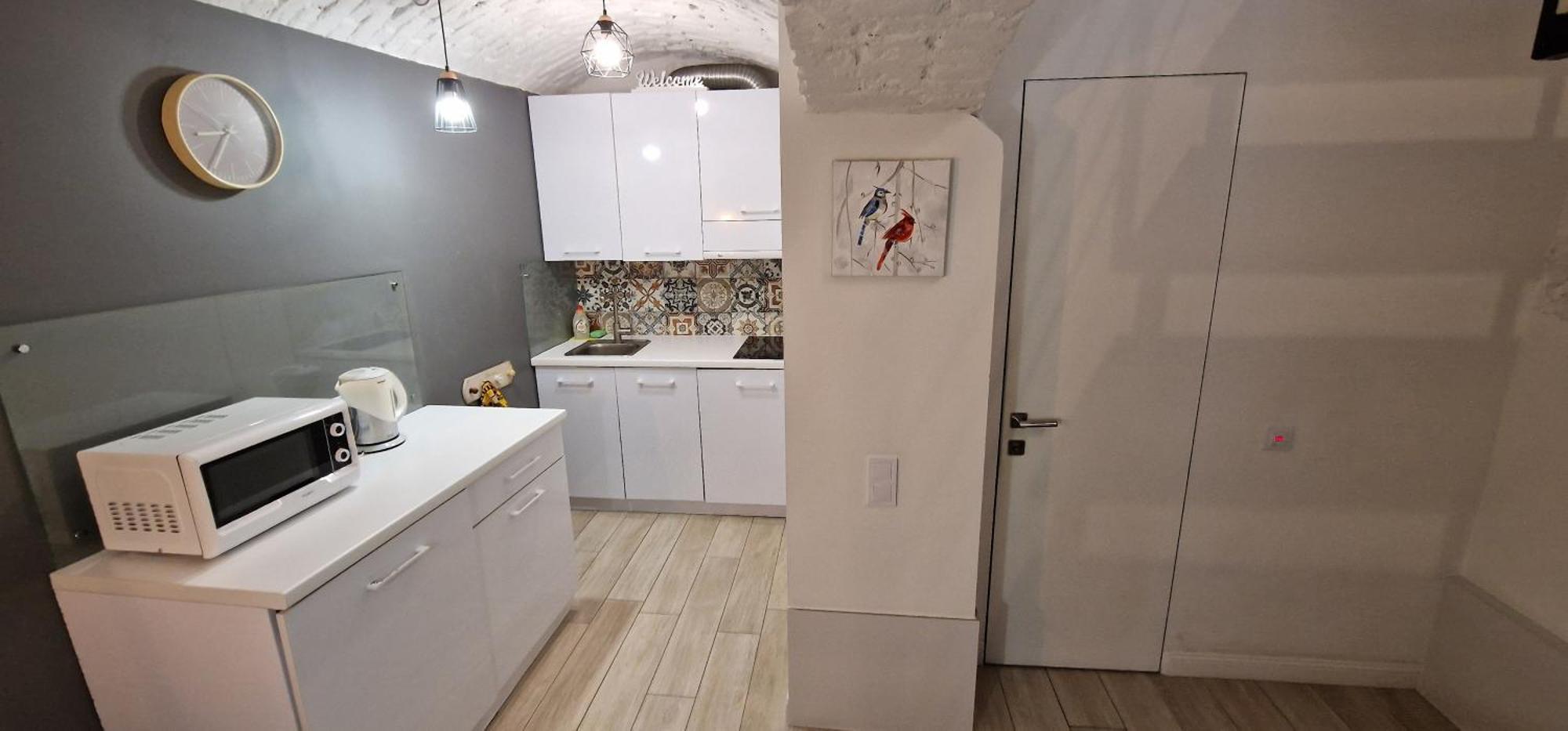 Чорно -Білий Люкс В Центрі Apartment Lviv Exterior photo